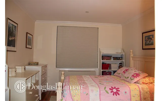Sold by Douglas Elliman | media 9