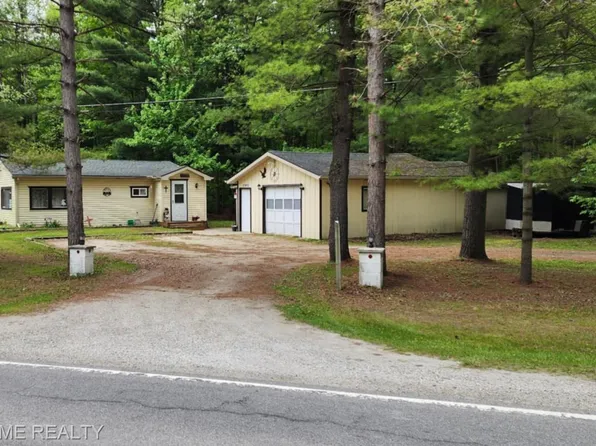 3820 Abbottsford Rd, Clyde, MI 48049