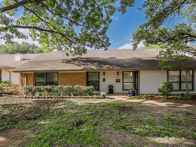 13619 Flagstone Ln — Photo 9