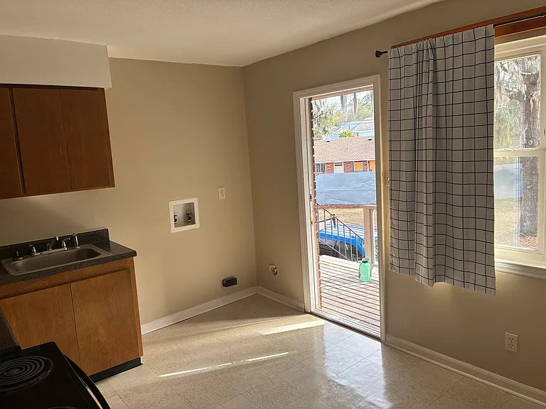 7 Oak Forest Ln — Photo 12