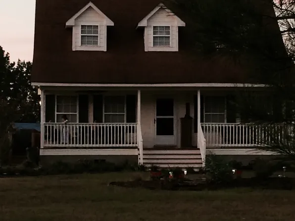 4765 Jackie Hood Ln, Fayetteville, NC 28312