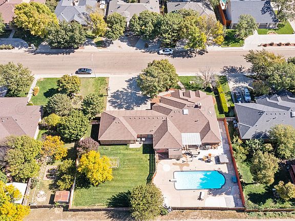 2nd image of 311 Floyd Ave