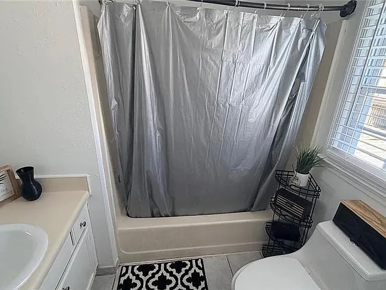 250 Mill Creek Pl — Photo 15
