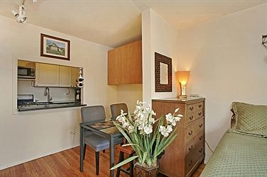 5th image of 88 Bleecker St APT 2E