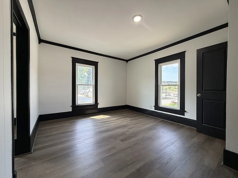1 bed, 1.0 bath, 450 sqft, $650 — Photo 3