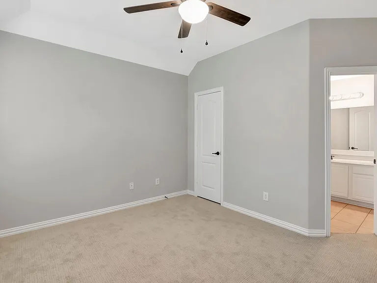 8901 Bent Tree Dr — Photo 34