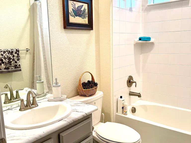 930 Compass Dr — Photo 30