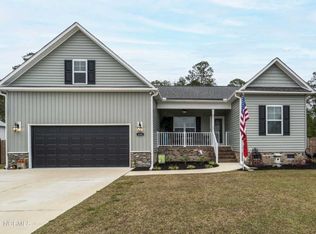 144 Laura Dr, New Bern, NC 28562