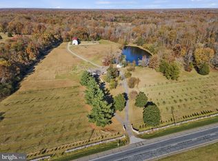 5861 Sapp Pl, Hughesville, MD 20637