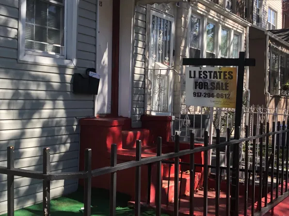 445 Milford St, Brooklyn, NY 11208