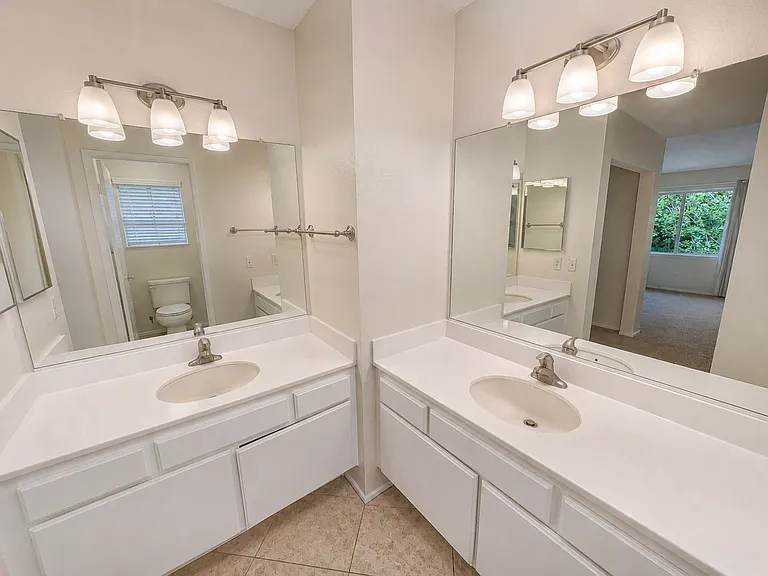 3727 Mesa Oak Ln — Photo 33