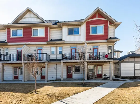 173 S New Brighton Point SE, Calgary, AB T2Z 1B6