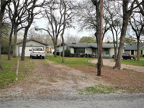 2nd image of 4015 Pueblo Ct