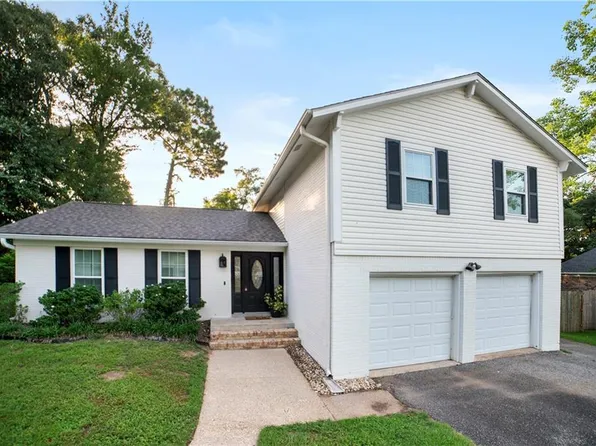 409 Firestone Dr E, Mobile, AL 36609