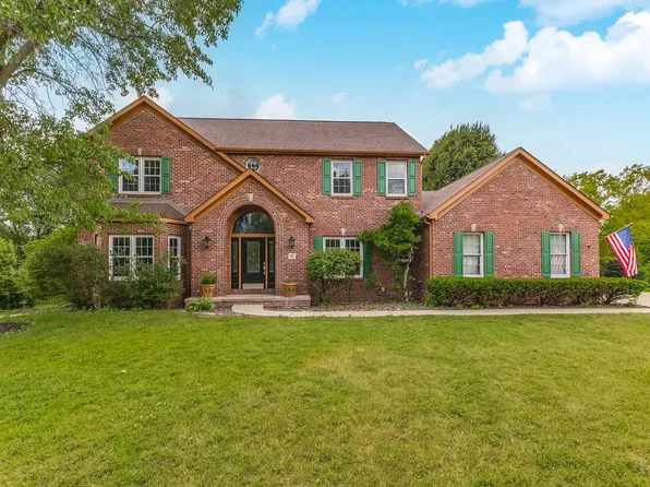 16 Barley Cir, Bloomington, IL 61704