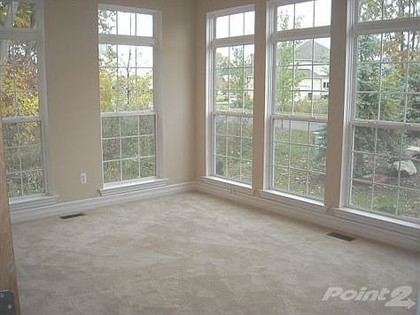 3rd image of 783 Glen Meadows Dr