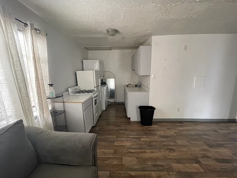 1005 Arizona Ave — Photo 35
