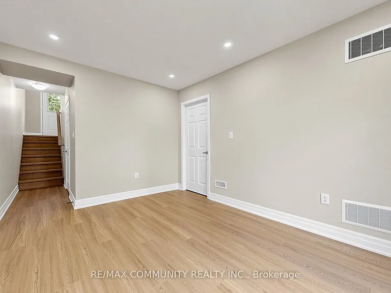 10 Red Fox Pl — Photo 38