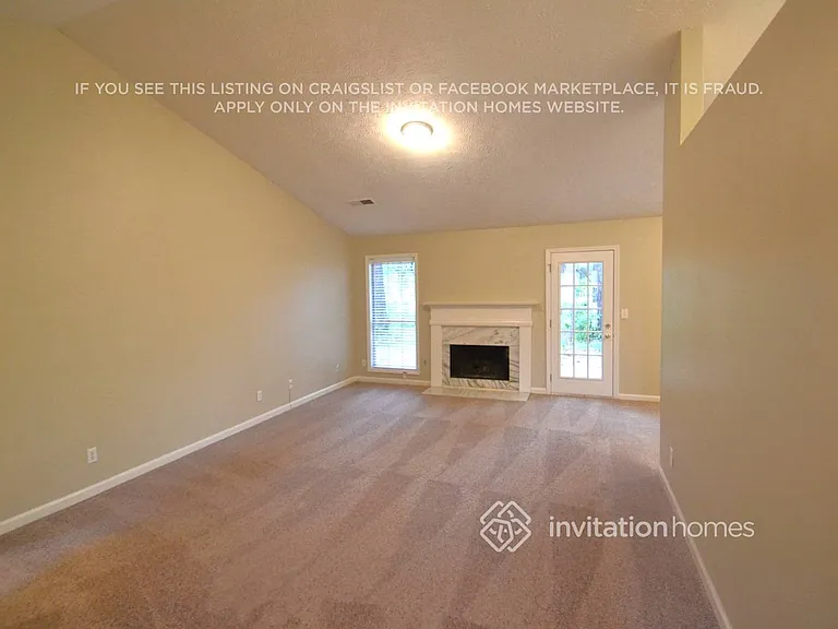 765 Kibbe Cir — Photo 3