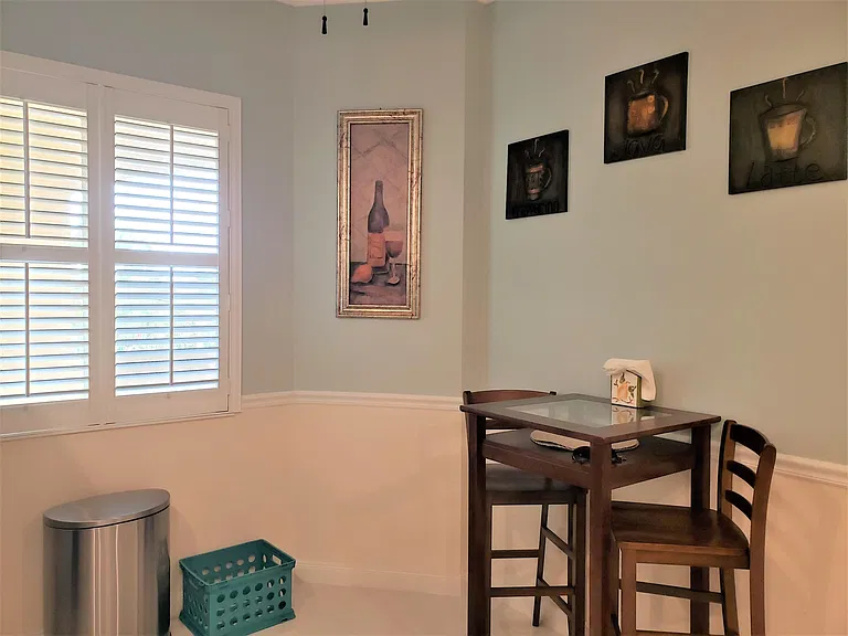 37 Harbour Isle Dr #203 — Photo 9