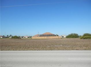 1002 Santa Barbara Blvd N, Cape Coral, FL 33993