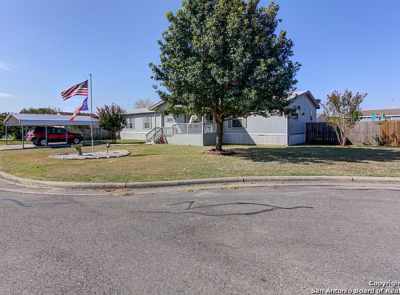 2nd image of 545 Gatewood Cir