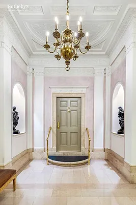 Sold by Sotheby's International Realty | media 17