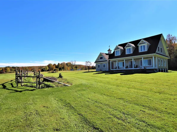 77 Bonin Lane, Derby, VT 05829