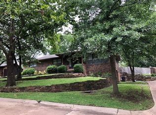 1312 Evergreen Dr, Bartlesville, OK 74006