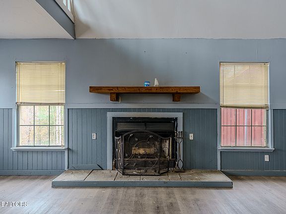 5th image of 878 Little Berry Way