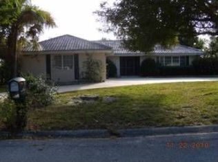 5081 Greenbriar Dr, Fort Myers, FL 33919