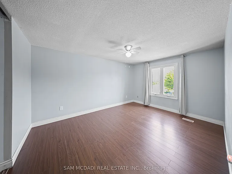 3949 Teakwood Dr — Photo 14