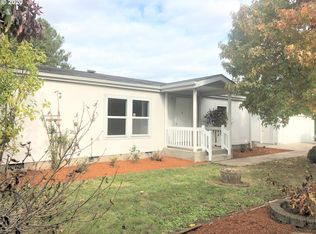 2438 Maia Loop, Springfield, OR 97477