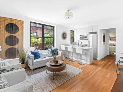 319 W 18th St APT 1E, Manhattan, NY, 10011