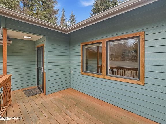4th image of 4560 Aspen Ct
