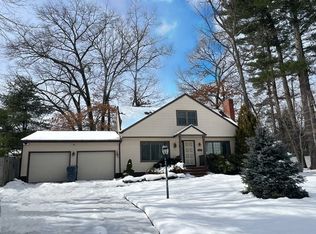 17 Alderbrook Ln, Methuen, MA 01844