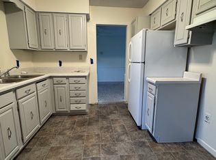 27968 Southpointe Dr #A, Millbury, OH 43447