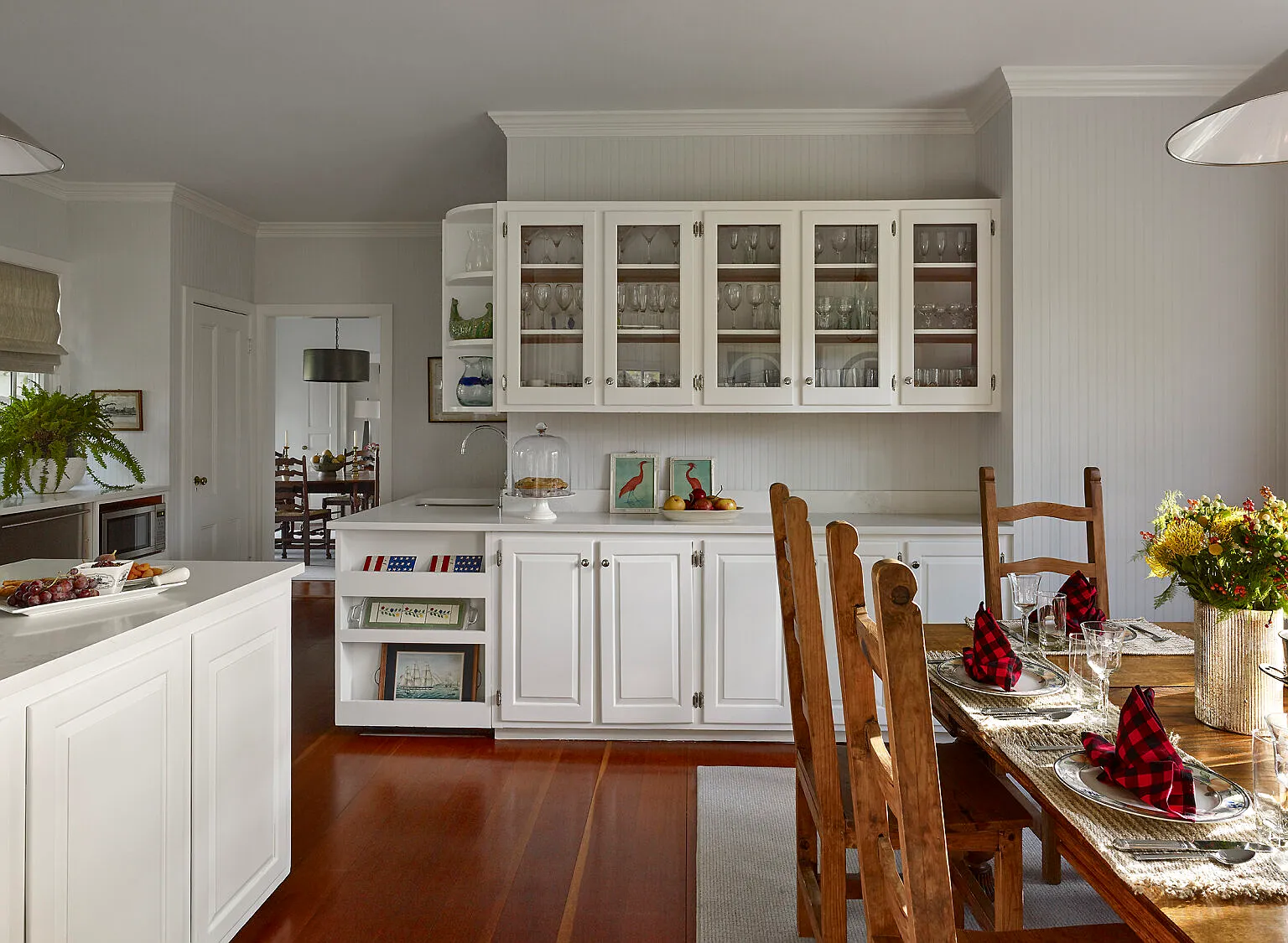 Historic Shelter Island Retreat — Photo 3