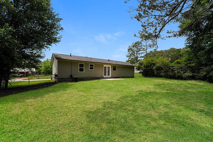 612 Ralph Rd SE — Photo 12