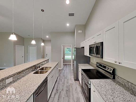 3rd image of 7465 Blutter Rd