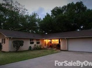 5136 Pine St, Saint Francisville, LA 70775