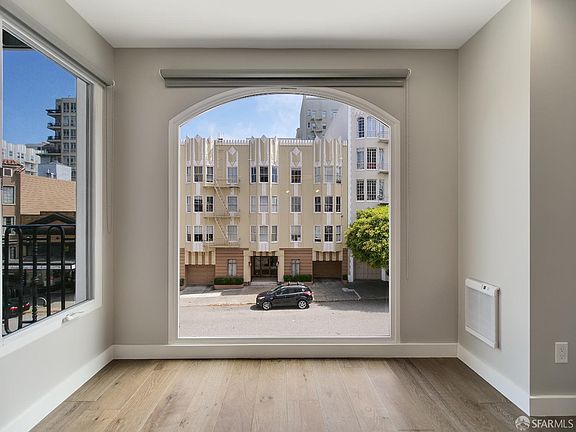 2nd image of 1856 Pacific Ave APT 2