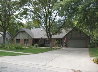 3609 SW Randolph Ave, Topeka, KS 66611