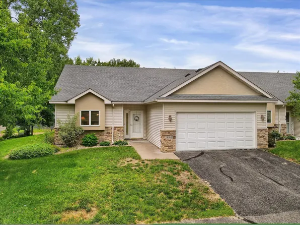 484 3rd St S, Bayport, MN 55003