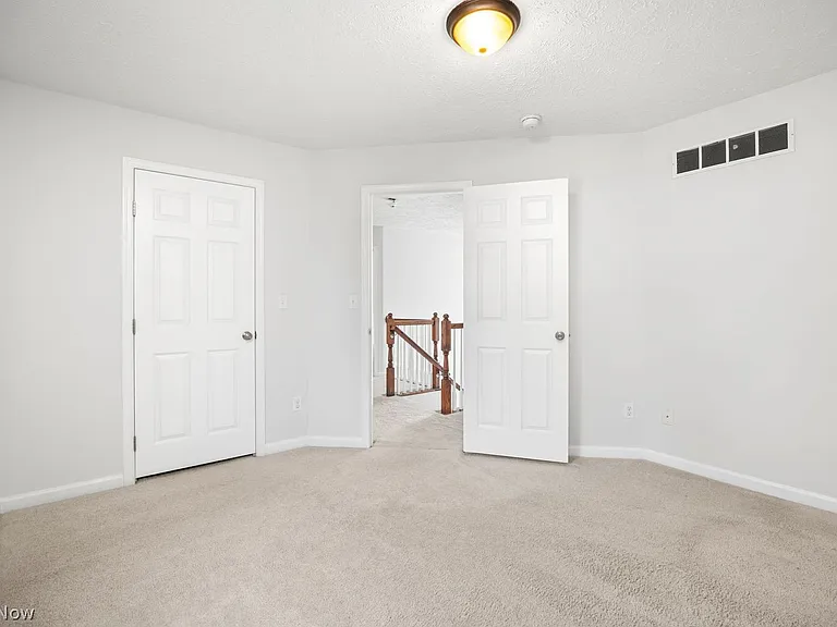 3876 Bosworth Dr — Photo 17