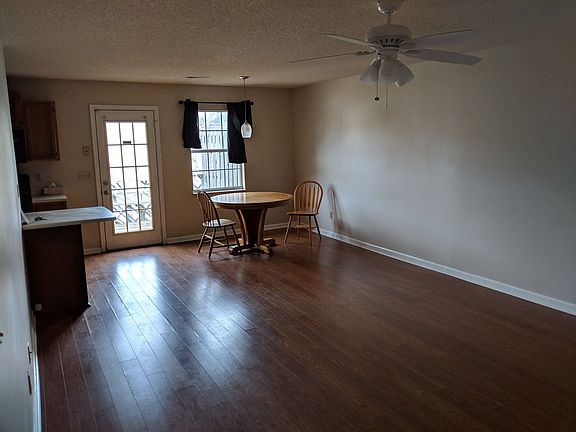 1st floor living area