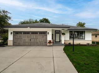 4410 S 47th St, Greenfield, WI 53220