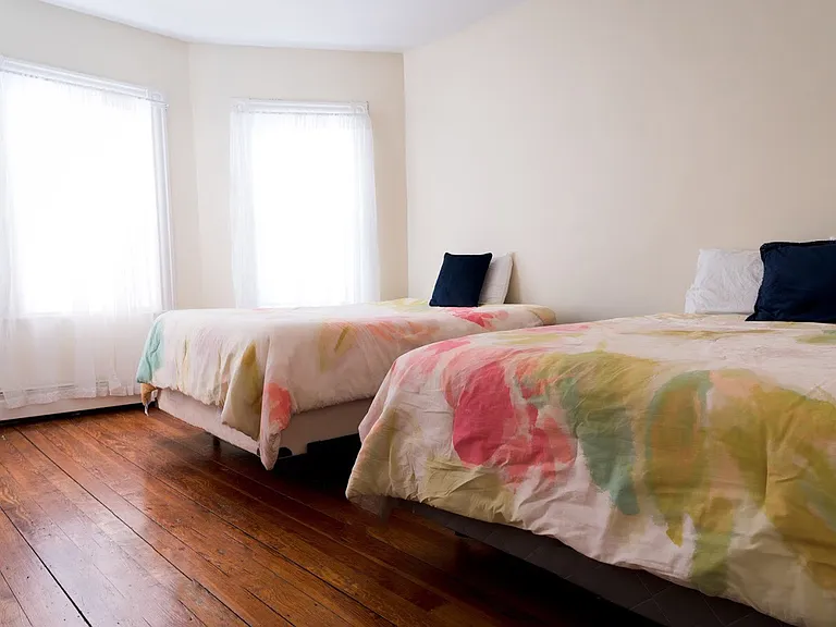 73 Crescent Ave #2 — Photo 3