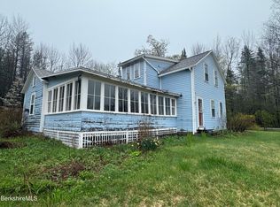 3 Haskins Rd, Savoy, MA 01256