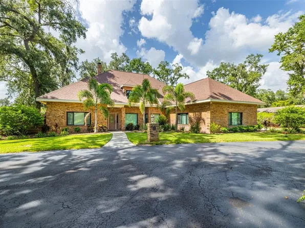 1202 W Pinedale Dr, Plant City, FL 33563